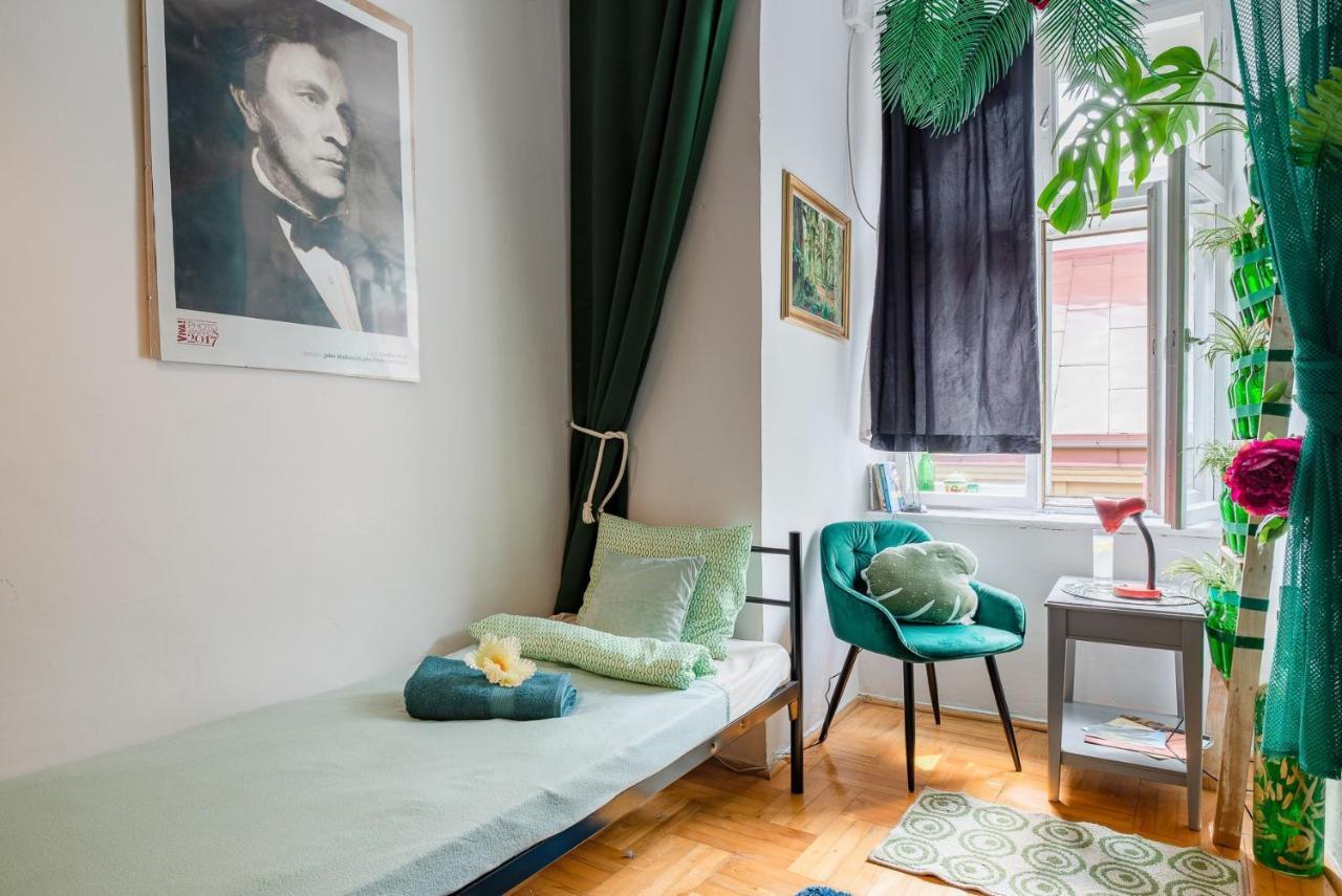Kazimierz-Good Vibes Apartment For 7 People! Краков Экстерьер фото